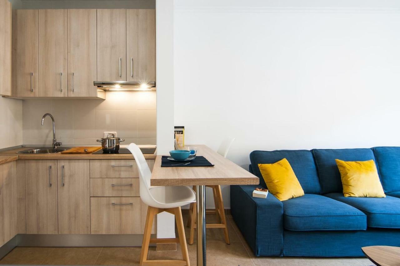 Apartamentos Vida Almería Kültér fotó